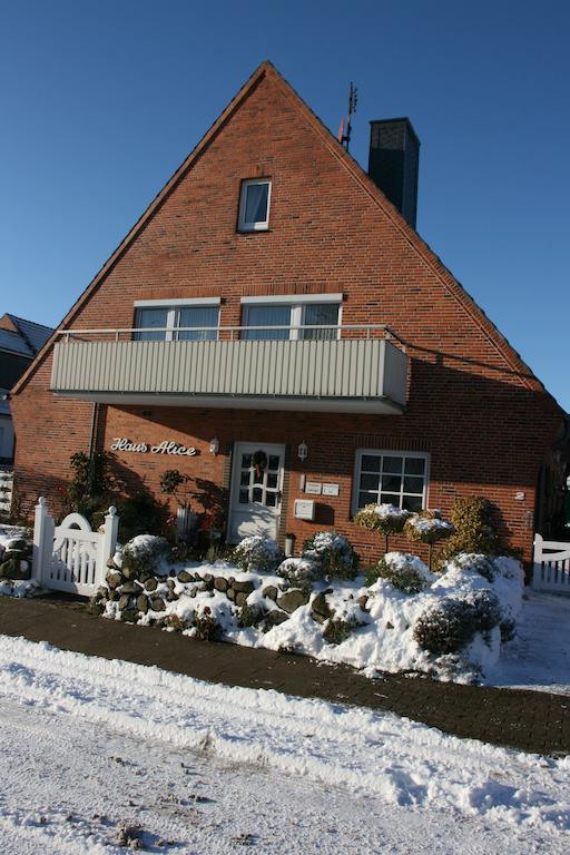 Pension Alice Busum Bagian luar foto